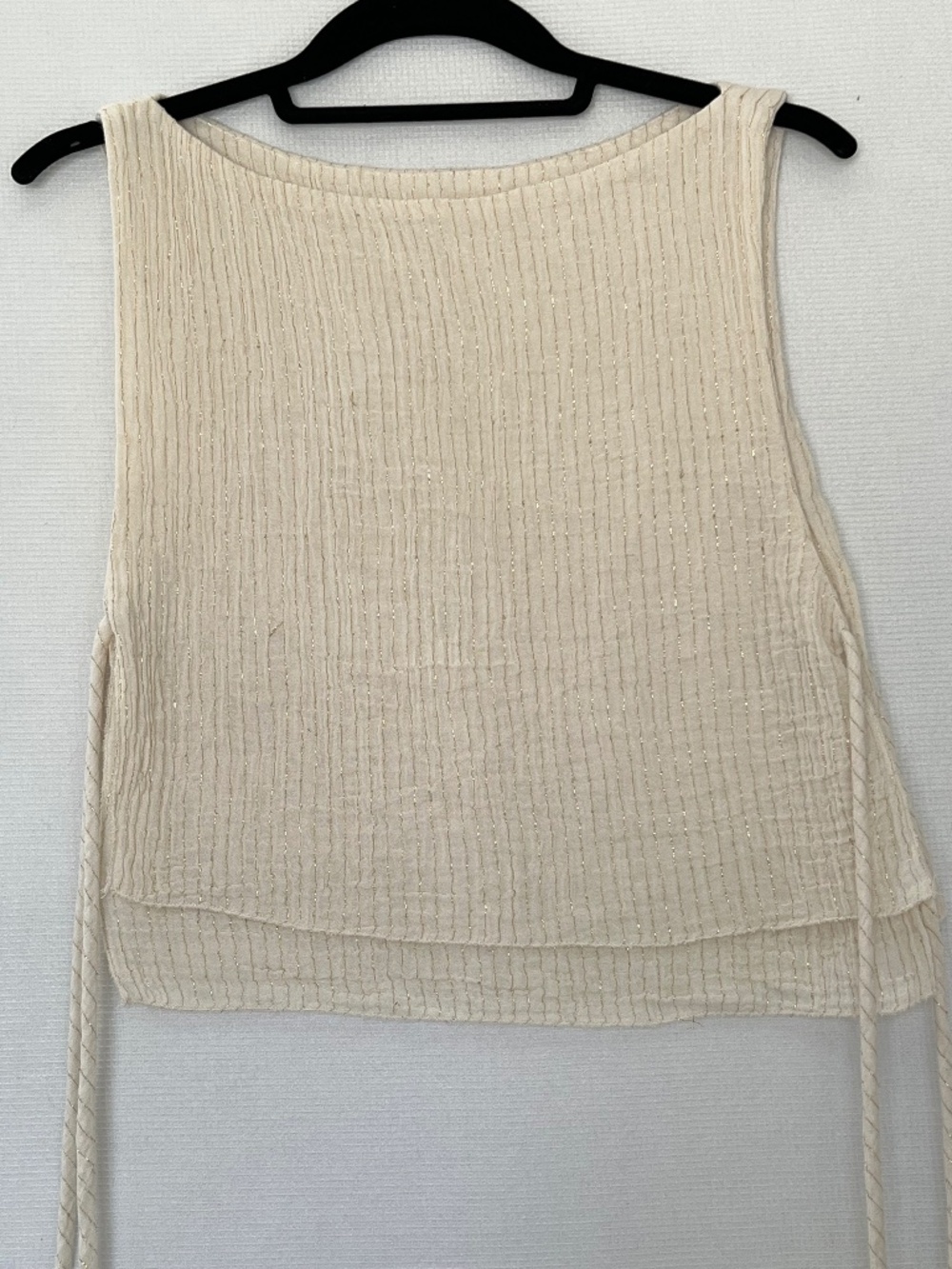 The Handloom Cream Metallic Gold Shimmer Boatneck Sleeveless Cotton Vest Top S